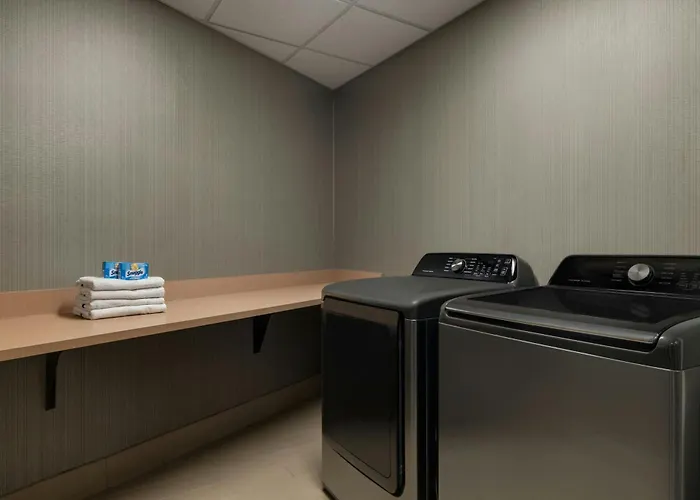 Springhill Suites By Marriott Roanoke
