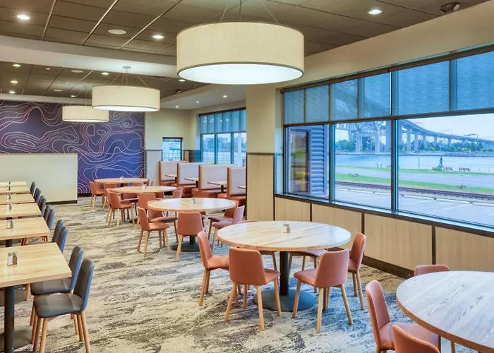 Doubletree By Hilton Port Huron